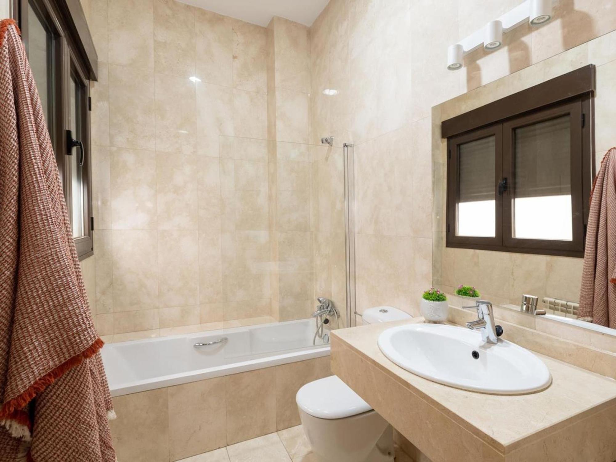 Chezmoihomes Town Hall Apartment Granada Luaran gambar